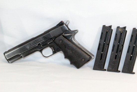 PISTOL, CITADEL 1911-22, .22 CALIBER (USA), WITH THREE MAGAZINES AND HOLSTER