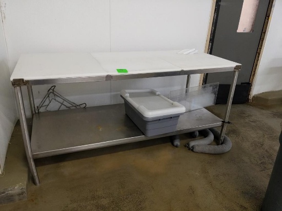 6ft x 30" x 35" poly top table
