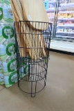 round wire merchandising rack