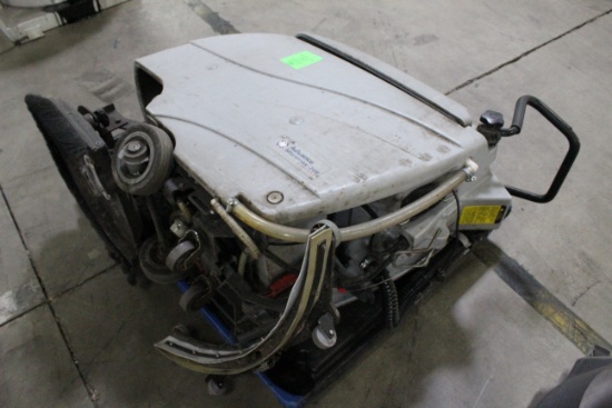 Advance MicroMax 20B Floor Scrubber