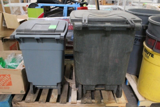 Assorted Size Trash Cans W/ Built-In Casters