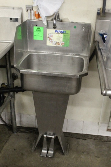 Sani-Lav Foot-Operated Hand Sink