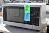 Sharp Carousel Microwave