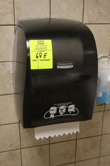 Kimberly-Clark Paper Towel Dispenser