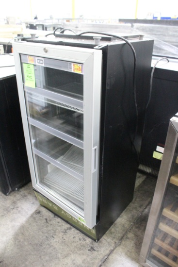 Unmarked Glass Door Cooler