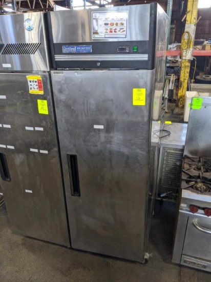 Central stainless refrigerator