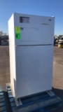 2009 Whirlpool Household Refrigerator/Freezer