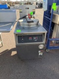 2016 BKI Pressure Fryer