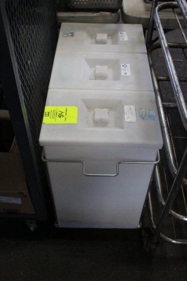 Portable 3 Compartment Ingredient Bin