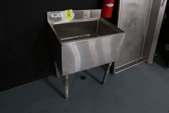 dump sink/iced product sink