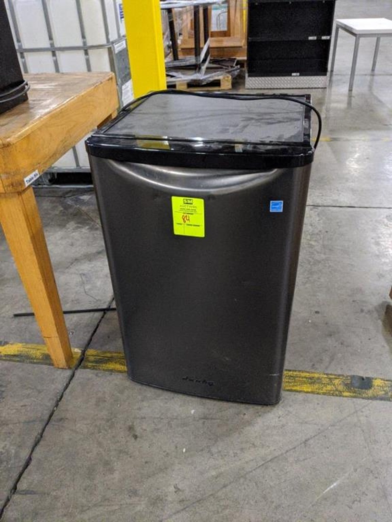 Danby Mini Fridge Online Auctions Proxibid
