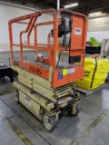 JLG Scissor Lift