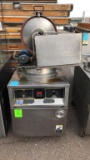 BKI Pressure Fryer