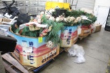 Pallets Of Christmas Décor