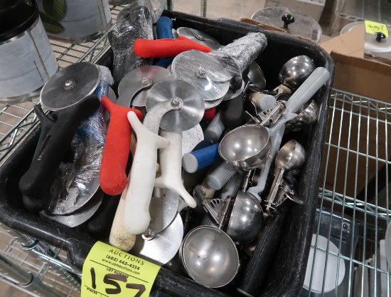 pizza slicers & ice cream dippers