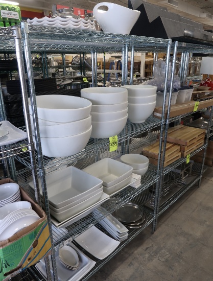 entire rack of deli bowls & trays