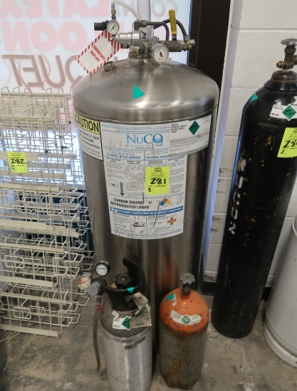 CO2 tanks