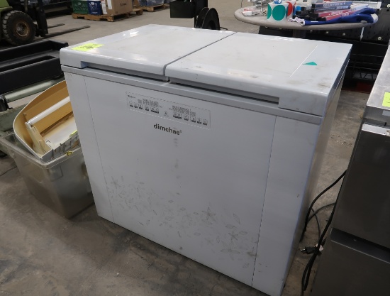 Dimchae 2-door chest freezer