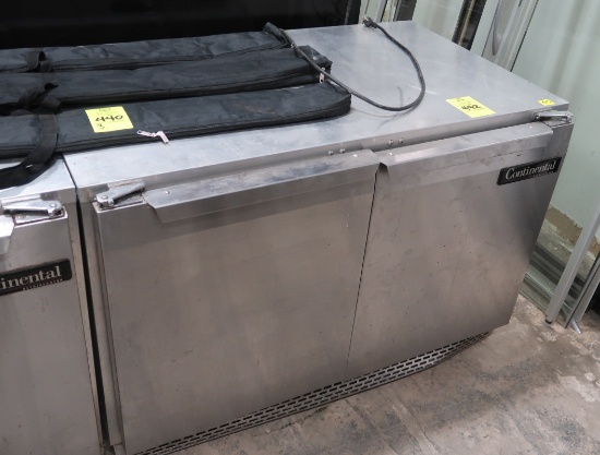 Continental under-counter 2-door cooler