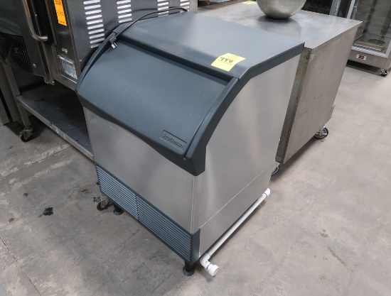 Scotsman self-contained ice maker w/ bin