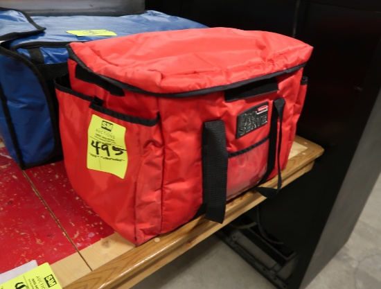 Rubbermaid soft insulated food transport carrier