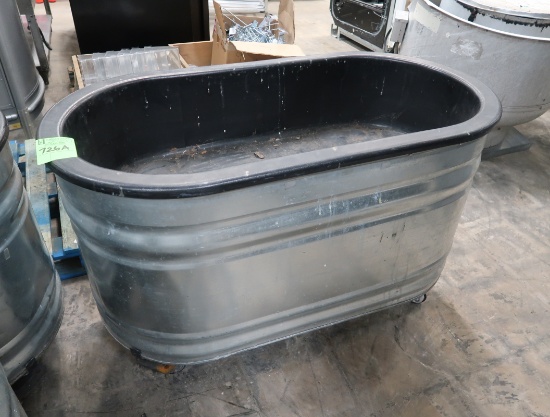galvanized watering trough w/ plastic top inserts