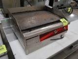 Avantco 24