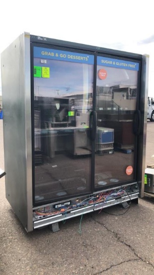 2009 Hussmann Two Door Low Temp Case