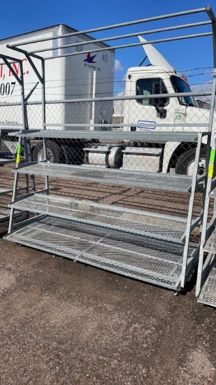 4 tier garden rack 88in x 34in x 95in
