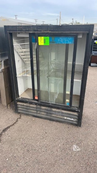 True sliding door cooler
