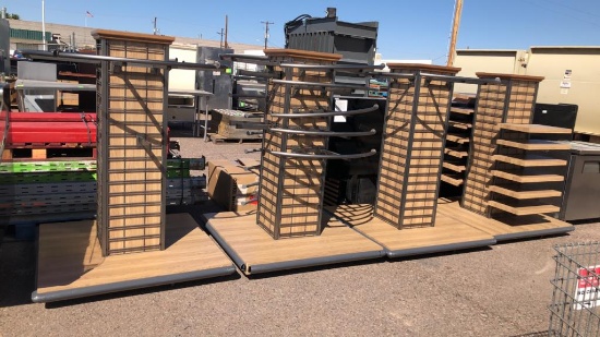 4’ x 4’ Portable Clothing Merchandisers