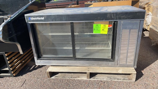 Delfield pie case