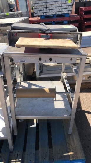 Heat Seal Wrapping Station