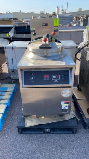 BKI FKM-F Pressure Fryer