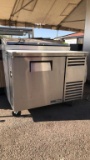 True 44” Natural Refrigerant Pizza Prep Table