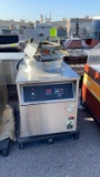 BKI FKM-F Pressure Fryer