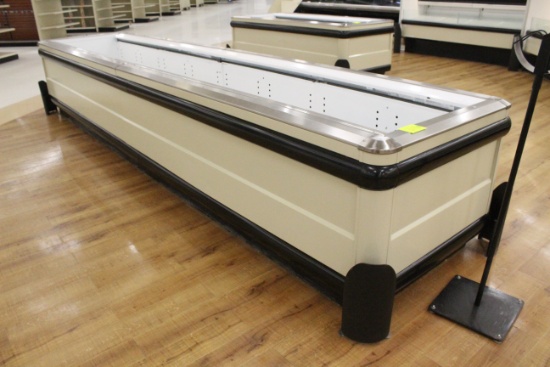 16' Run Of 2008 Hussmann Bunker Cases