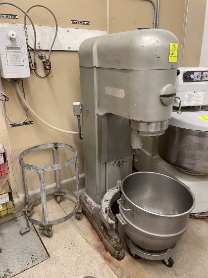 Hobart M802 Mixer with extra