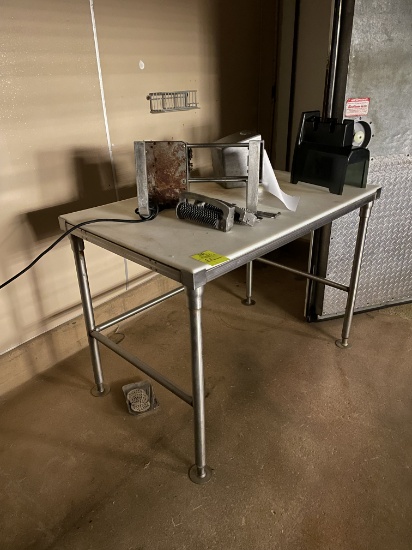 Poly Top Table
