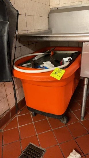 Super Soak Bin