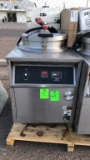 2015 BKI FKM-F Pressure Fryer