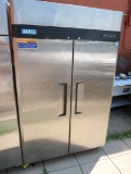 Turbo air 2-door vertical refrigerator