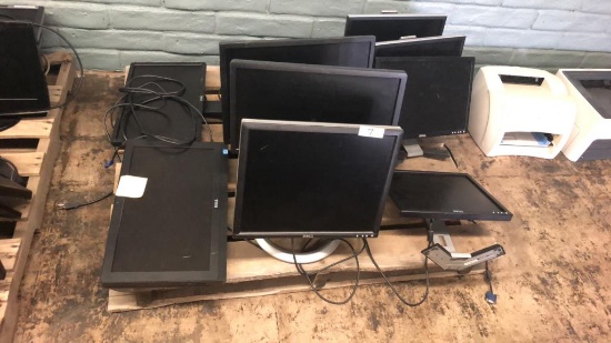 (9) Dell Monitors And (1) Dell All-In-One