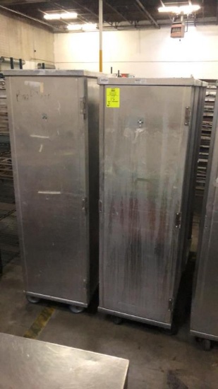 Enclosed Aluminum Transport Cabinets