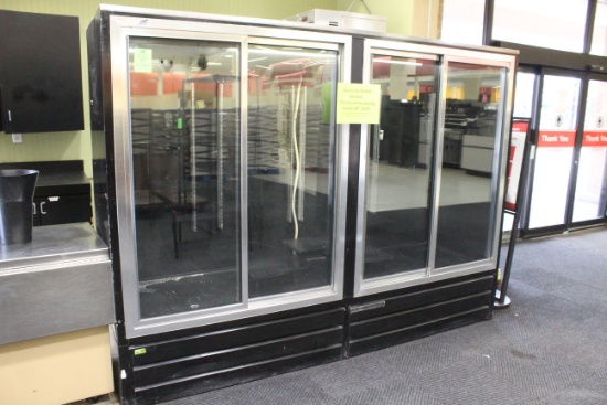 Master-Bilt Sliding Door Floral Cooler