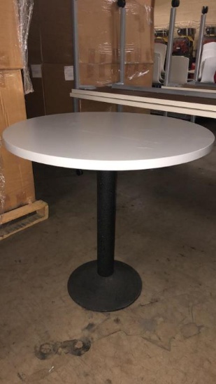 30” Round Table