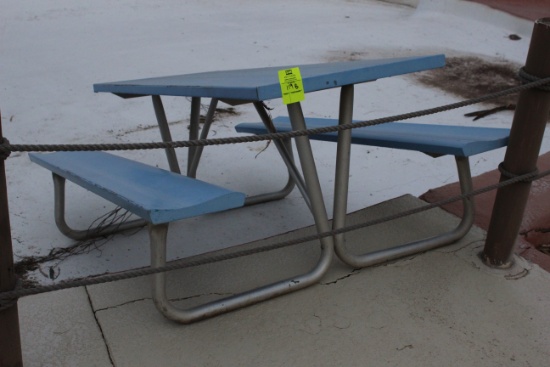 72" x 57" x 30" Metal Picnic Table