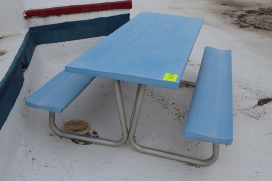 72" x 57" x 30" Metal Picnic Table