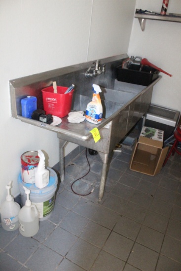Stainless Steel Three Compartment Sink