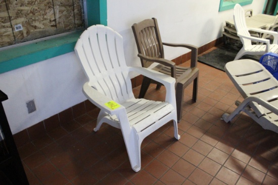 Plastic Poolside Chairs